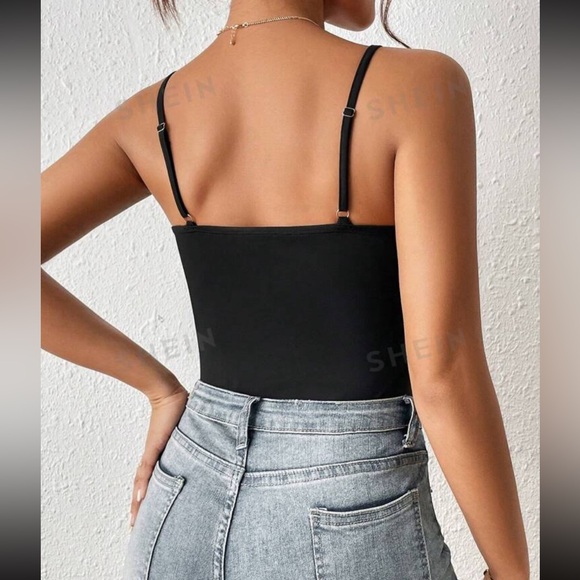 NWT SHEIN crisscross front bodysuit - Picture 2 of 5
